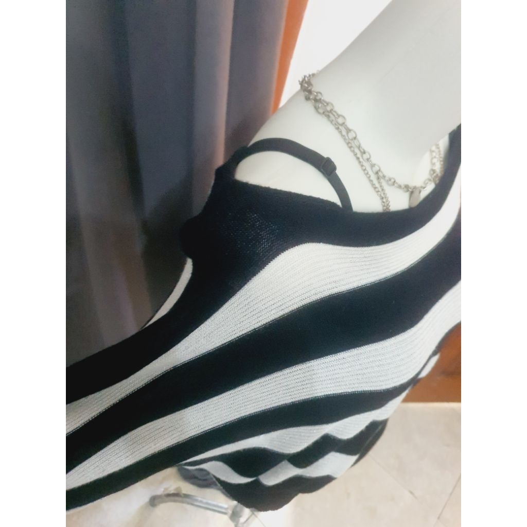 PRELOVED KNITWEAR