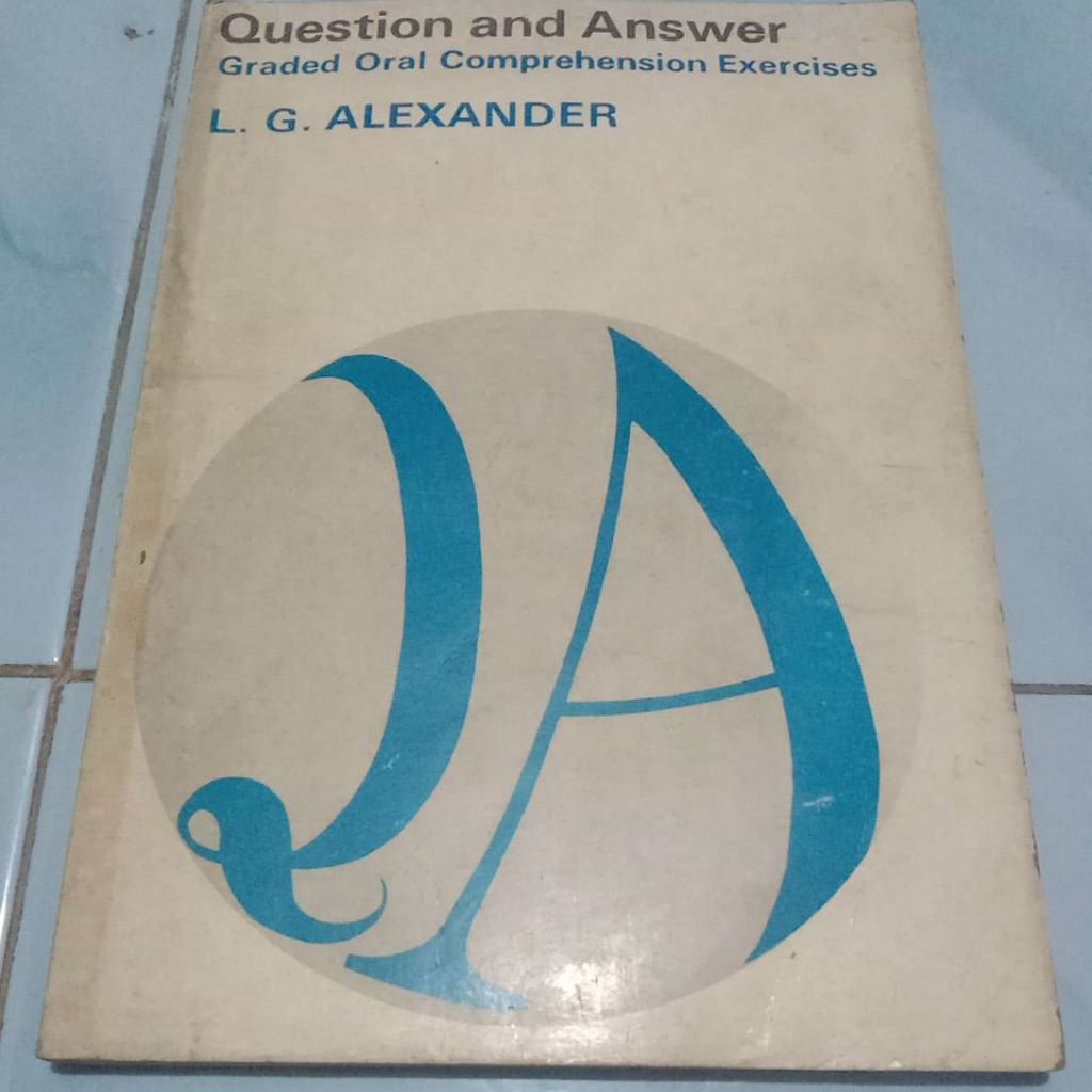 BUKU QUESTION AND ANSWER GRADED ORAL COMPREHENSION, buku second  1969