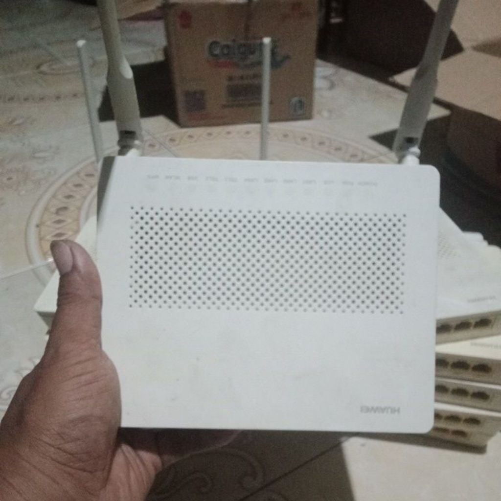 Huawei HG8245A V2 GPON