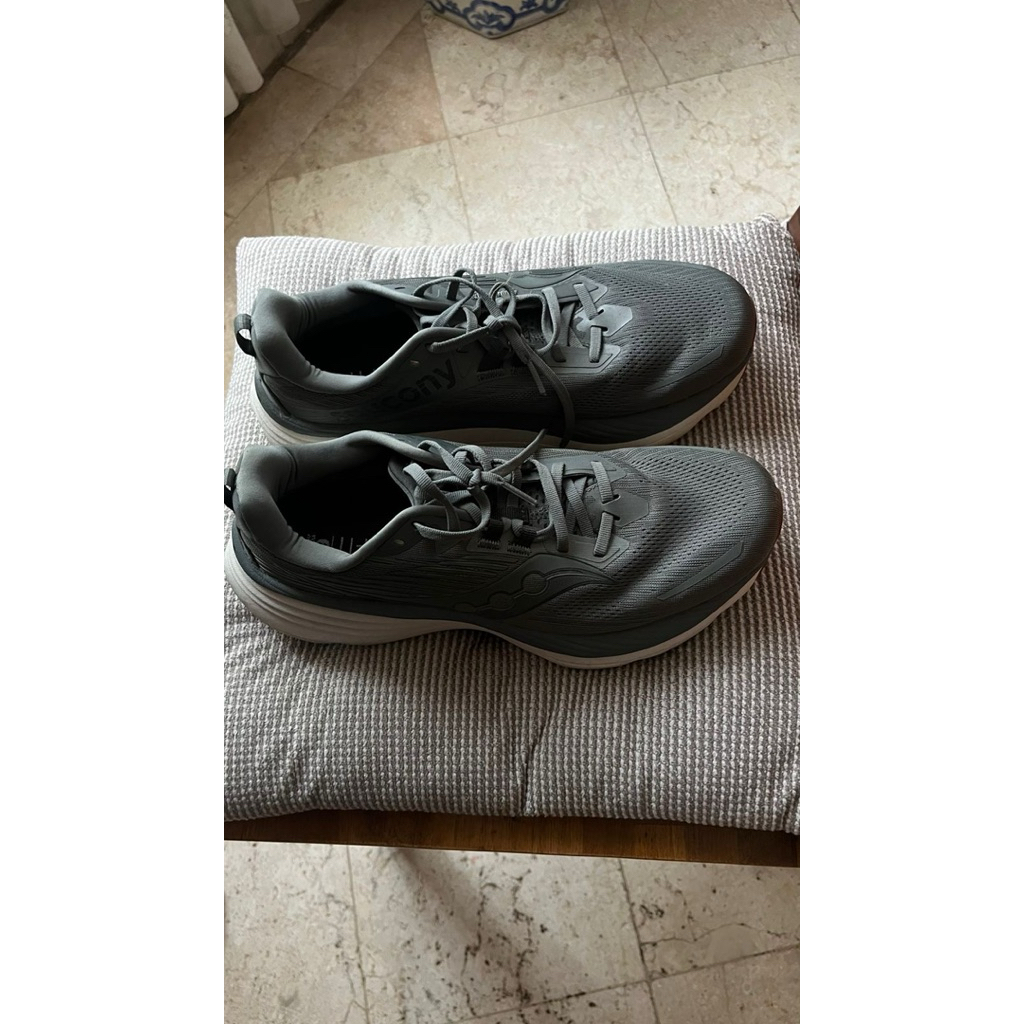 saucony