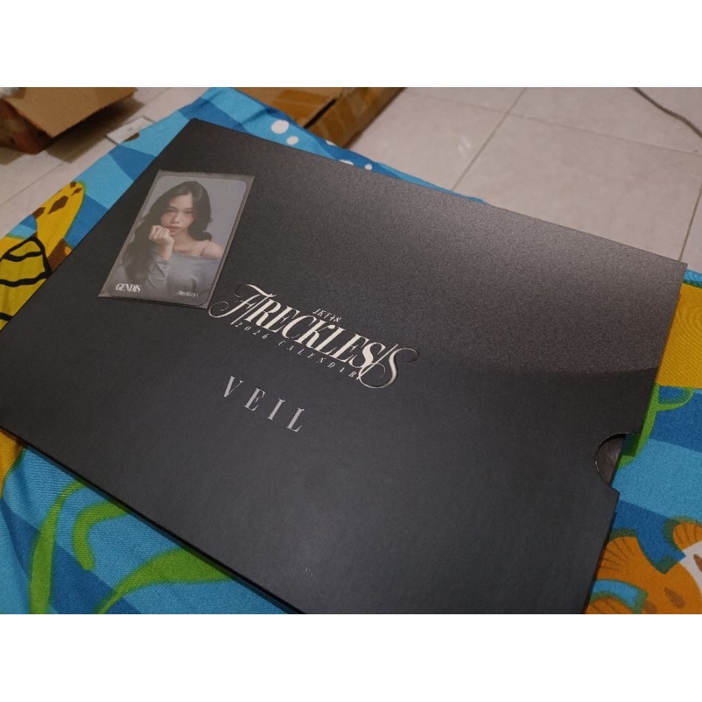 (BUNDLING) KALENDER VEIL & PHOTOCARD GENDIS JKT48