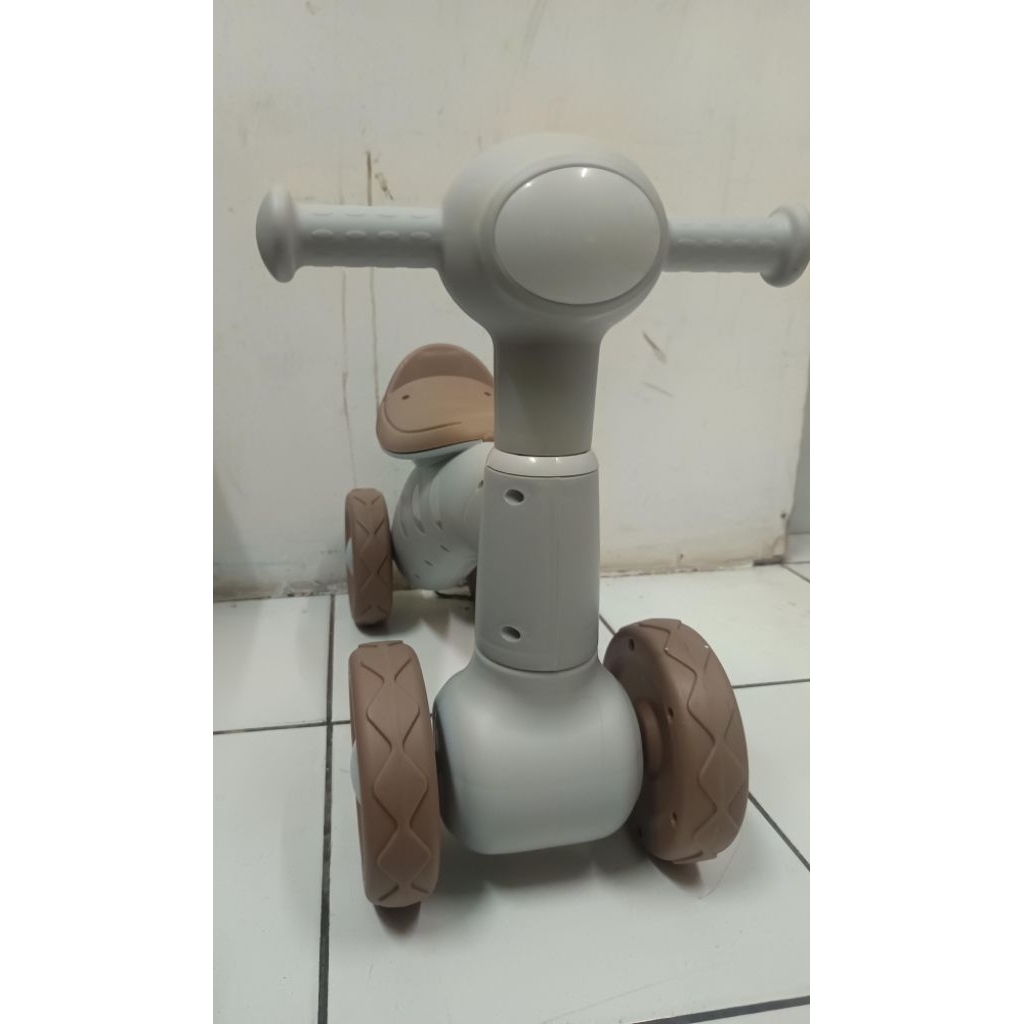 Balance bike exotic