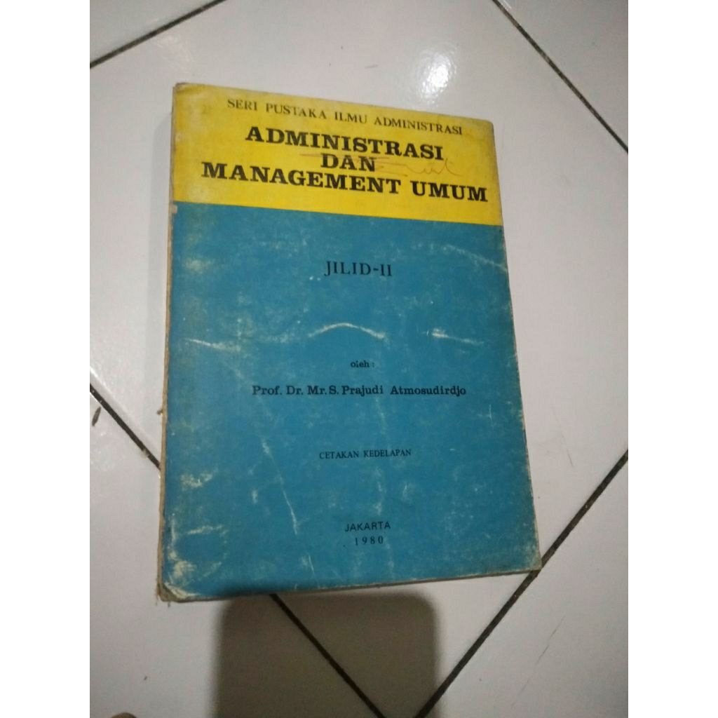 Buku Administrasi Dan Manajement Umum
