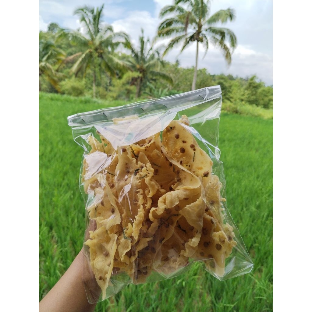 rempeyek jajanan khas lombok