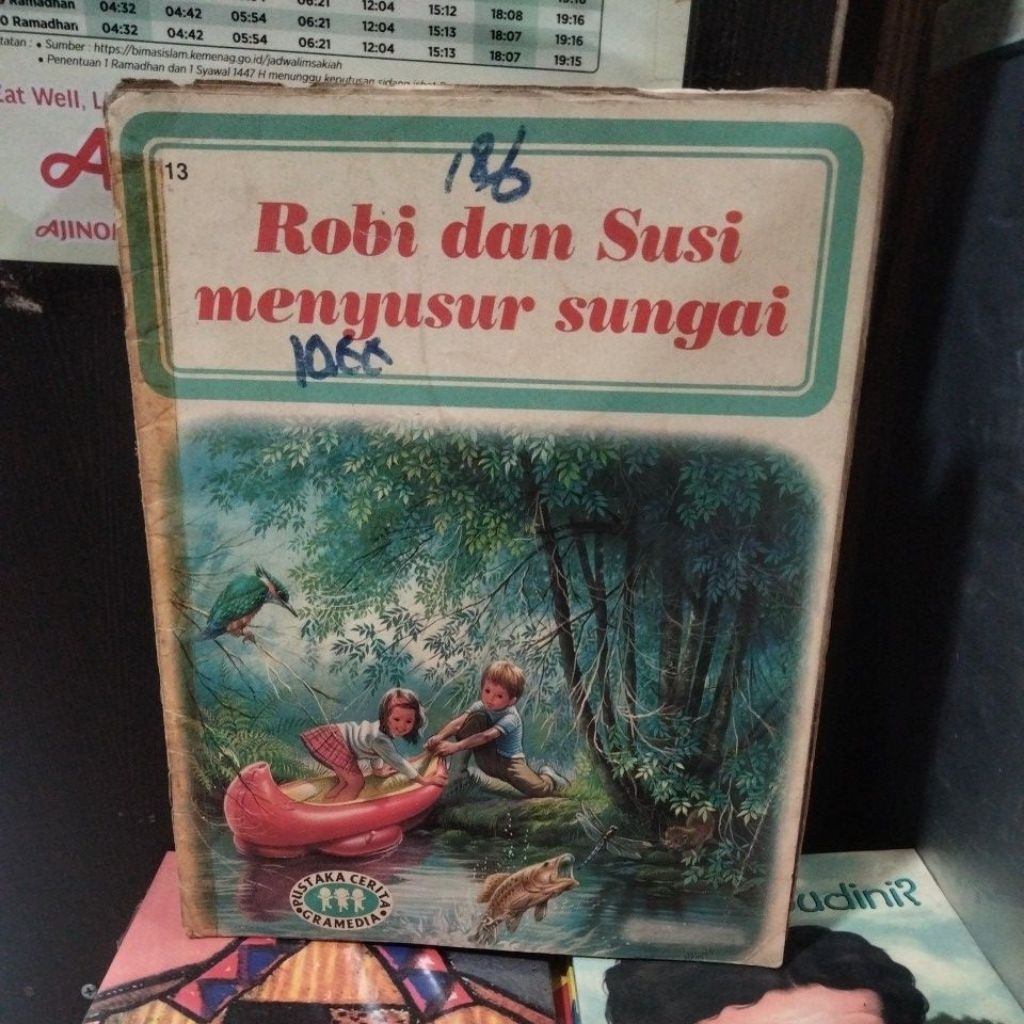 tini Robi dan Susi menyusur sungai