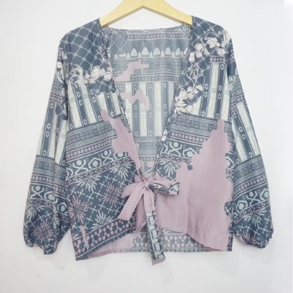 Prelove Blouse Wanita Kerah Shanghai
