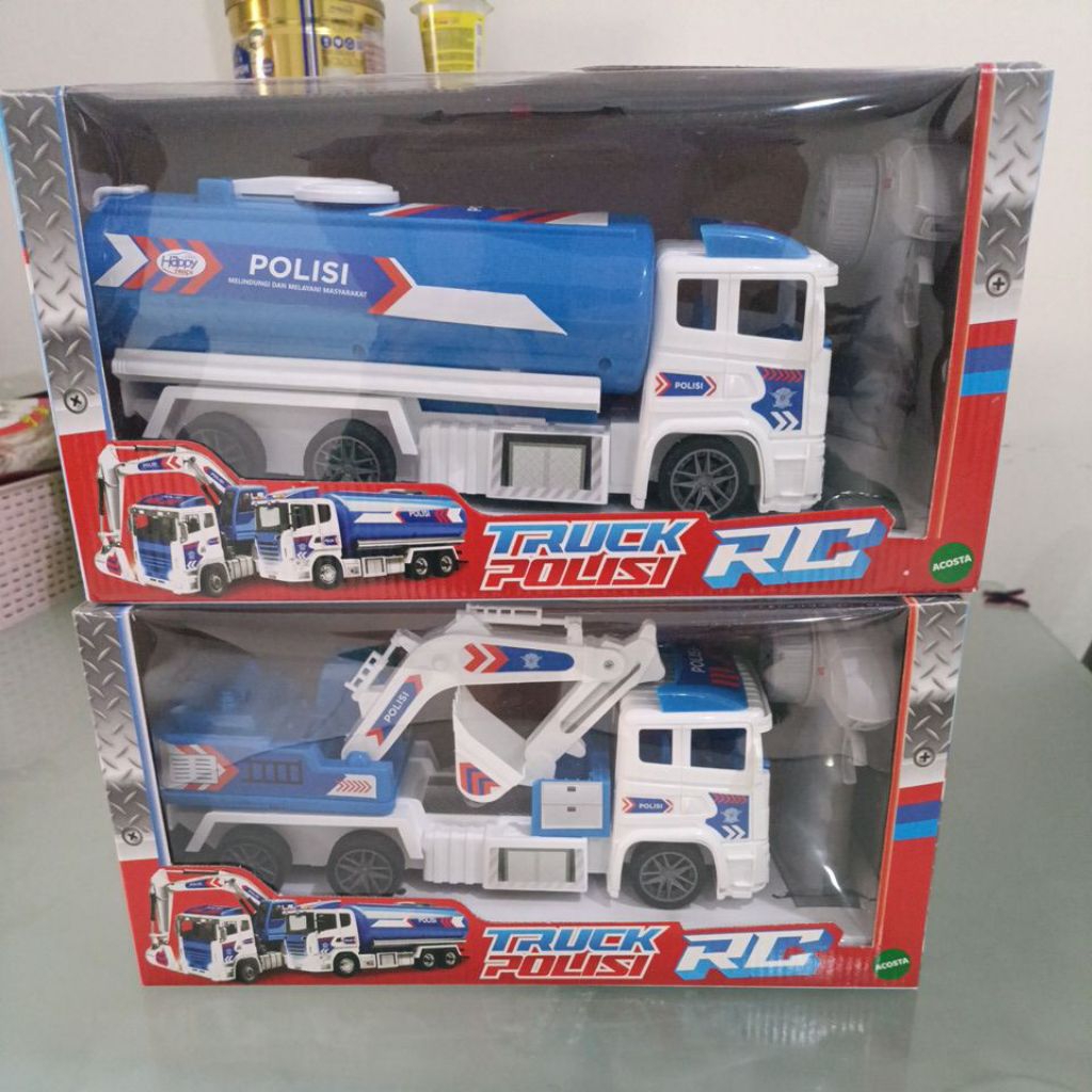 (Instant Sameday Ready) Mainan Remote Control Mobil Polisi Excavator / Tangki RC pakai baterai 2,4 G