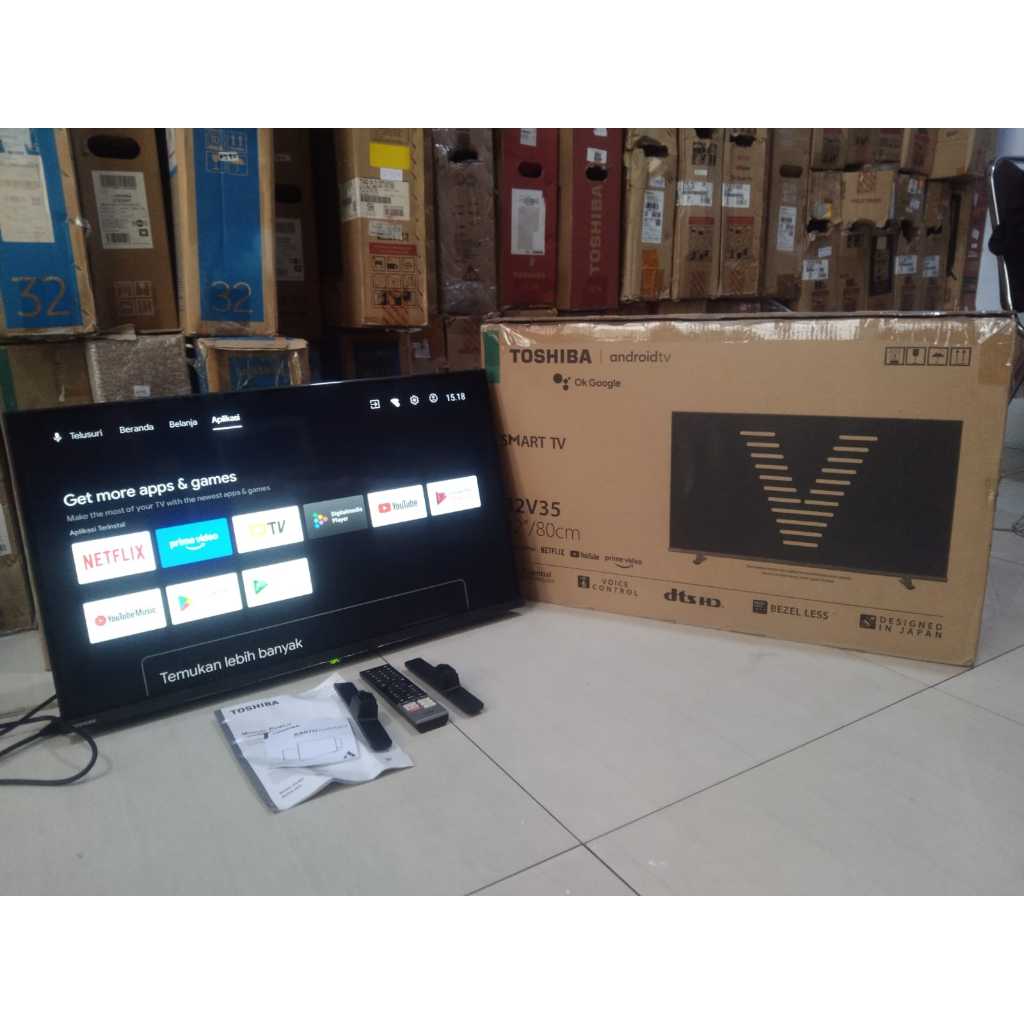 TV LED TOSHIBA 32IN HD ANDROID TV YOUTUBE DIGITAL TV KONDISI BEKAS PEMAKAIAN 7642F