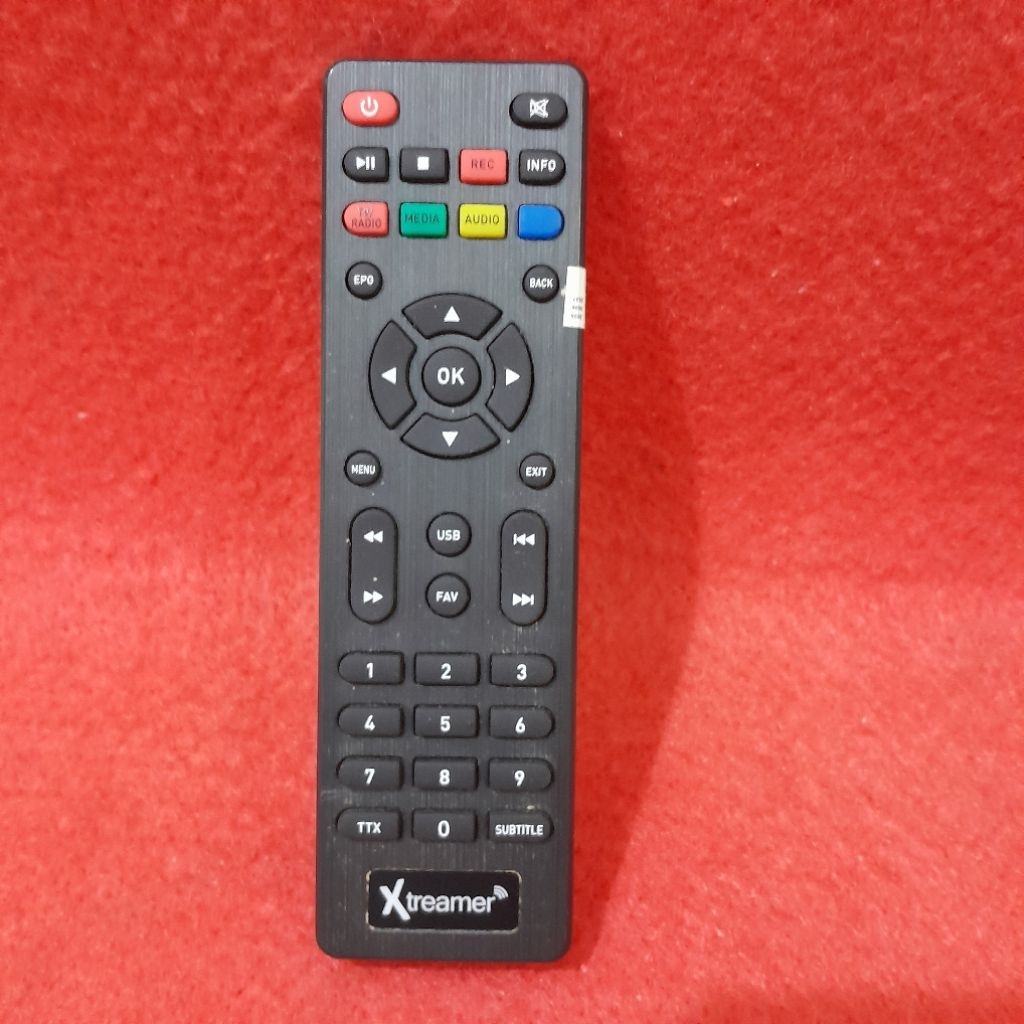 Remote Remot TV STB Xtreamer Original Asli . Set Top Box .