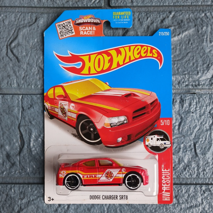 Hot Wheels Treasure Hunt Dodge Charger SRT8