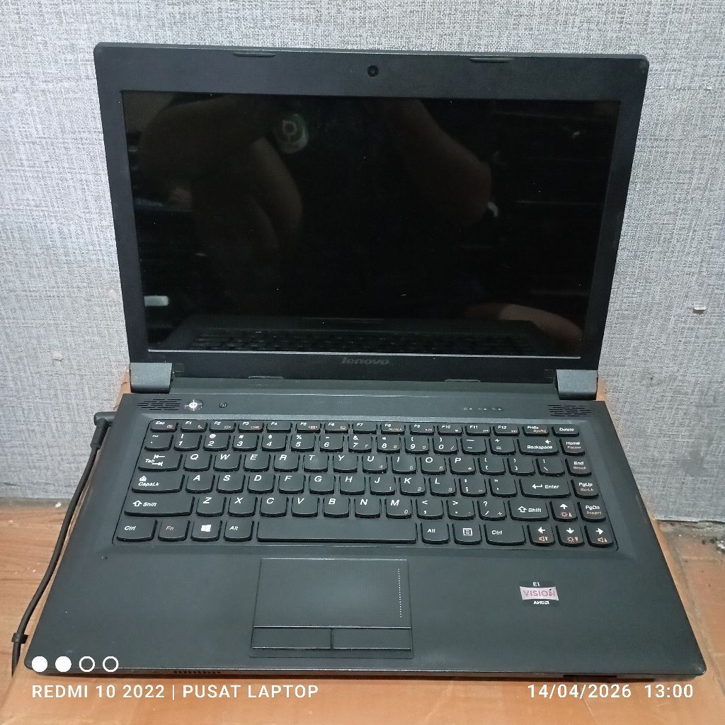Laptop Lenovo B475e Prosesor AMD E1 DDR3 Lcd14in kondisi Hidup Nodisplay Layar gak tampil Casing lcd