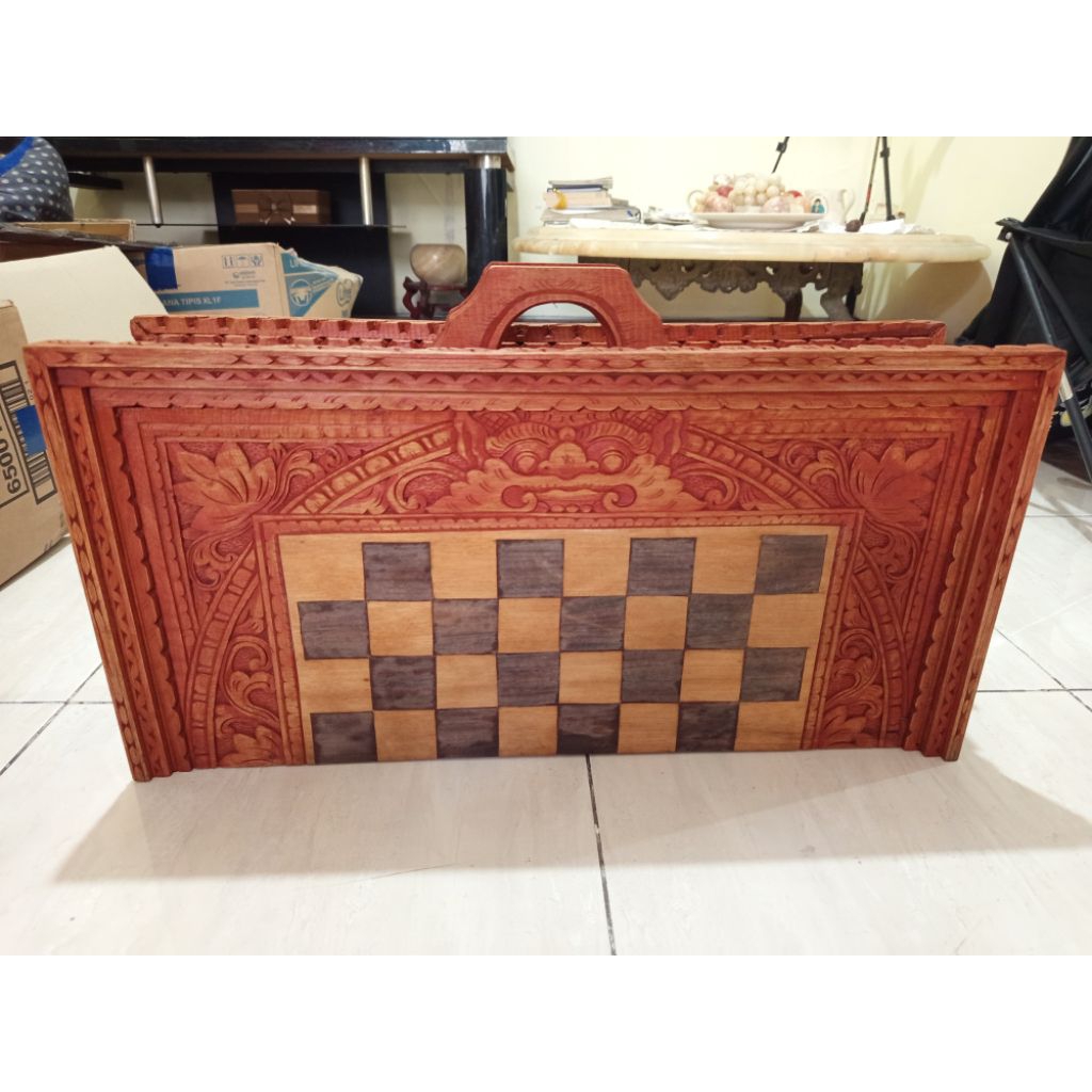 Catur Kayu Ukiran Asli Bali / Kerajinan Tangan Bali / Kesenian Pahat Bali