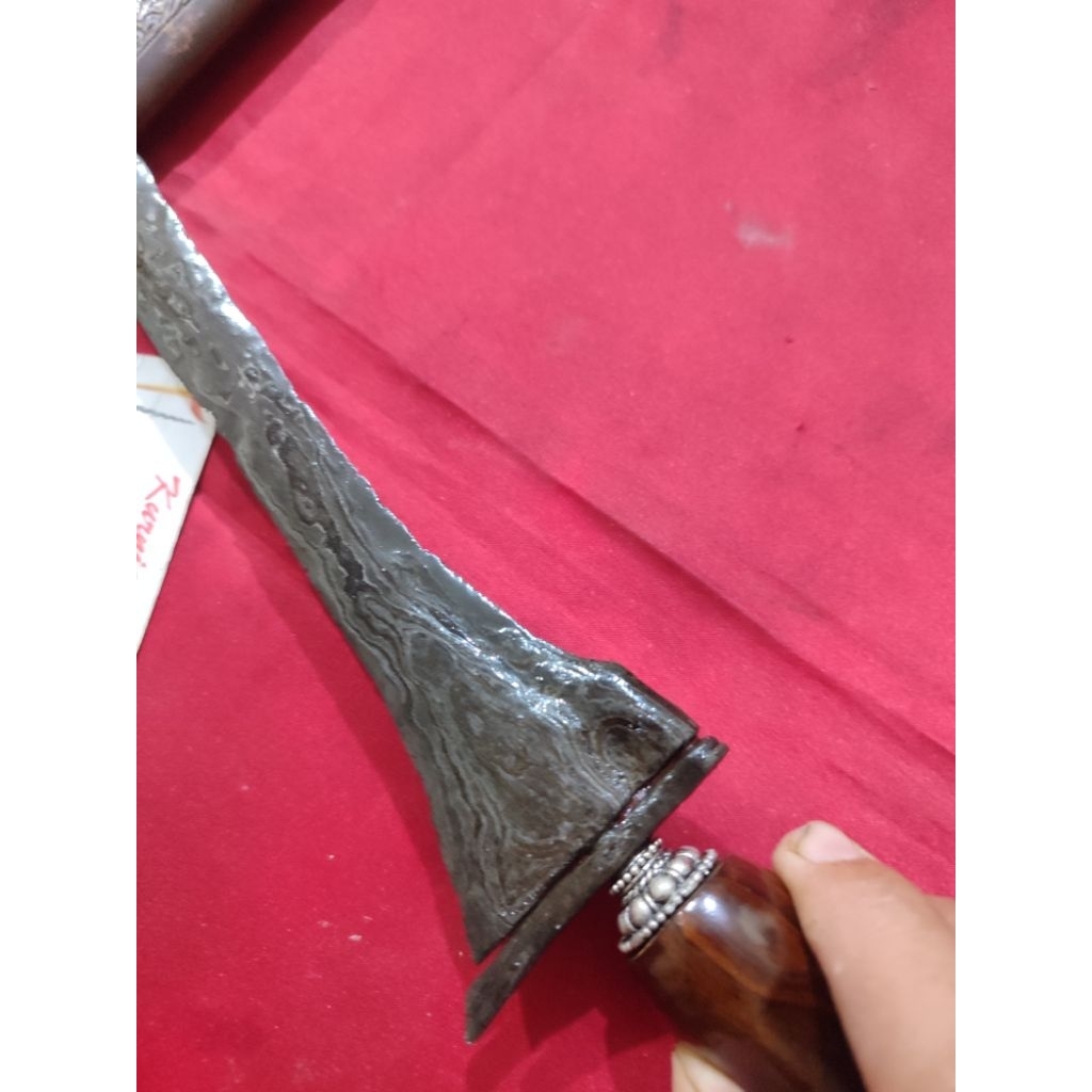 Keris sepuh sangat tua pamor Rojo gundolo