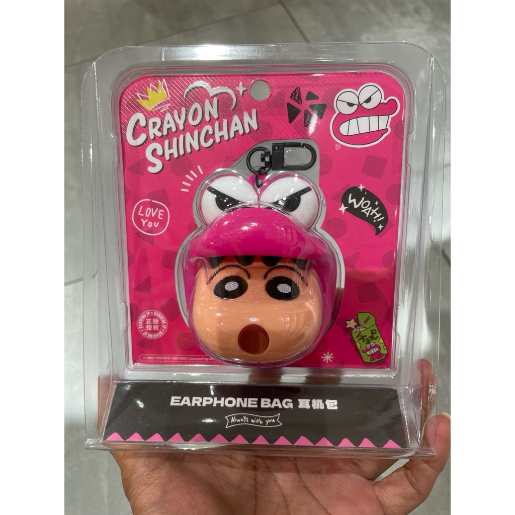 earphone bag - crayon shinchan
