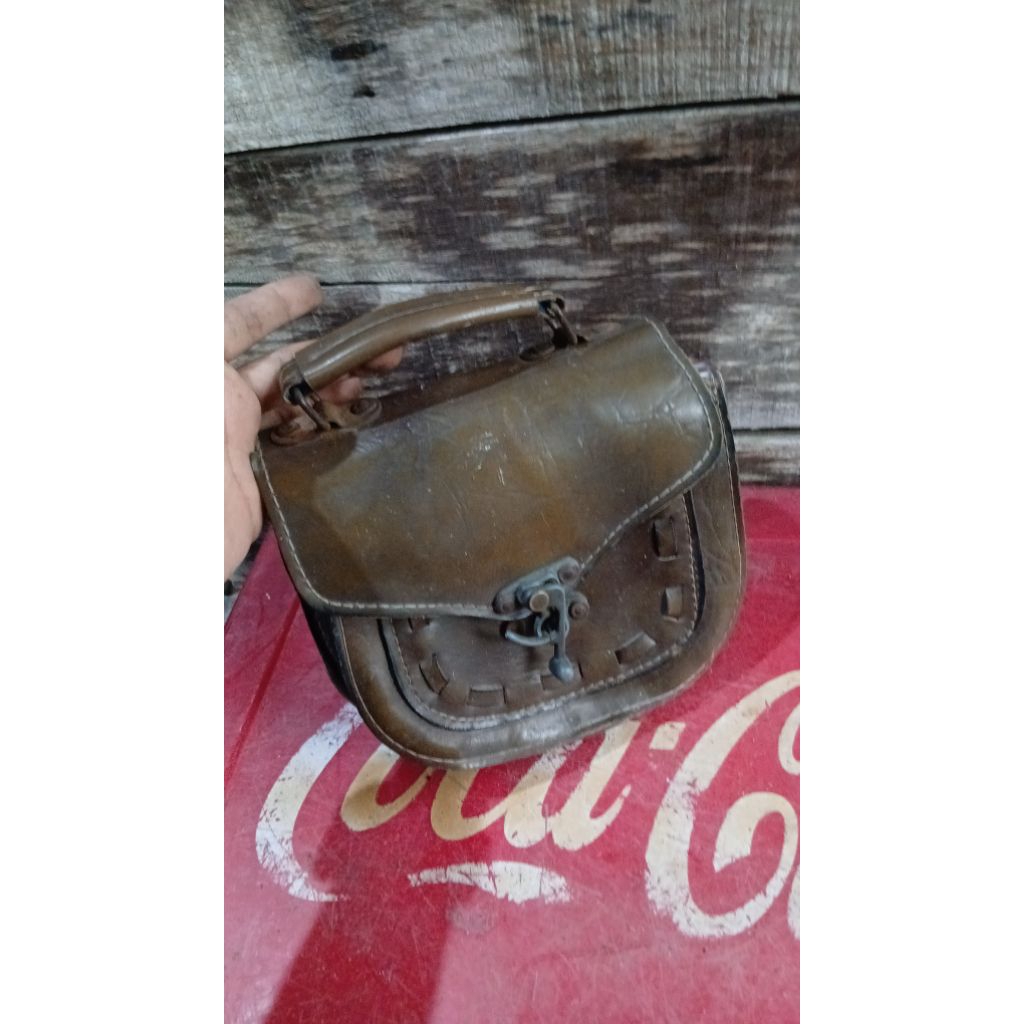 Tas kulit 95rb jadul antik kuno lawas vintage display