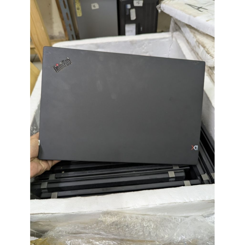 Lenovo Thinkpad X1 carbon