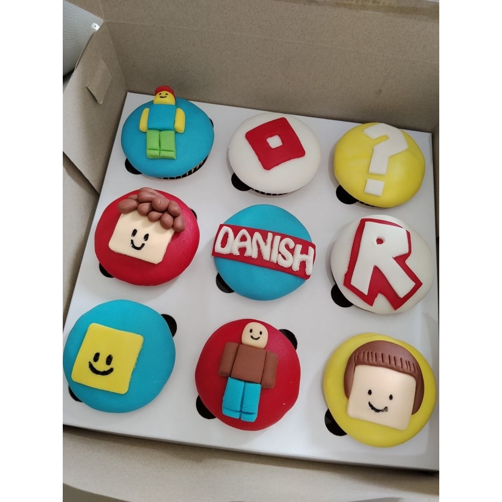 kue ulang tahun anak laki laki roblox karakter favorit lucu