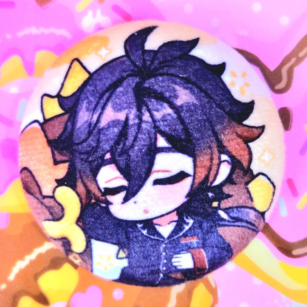 Genshin Impact Zhongli Plush Can Badge