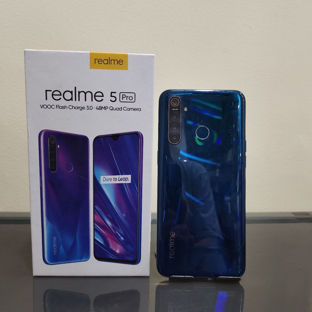 Handphone Realme 5 Pro Ram 4 128 GB