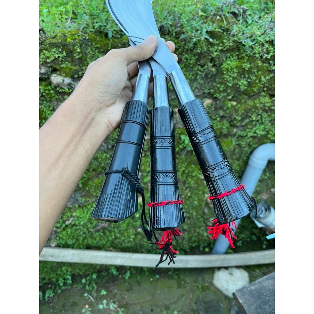 Arit Rumput Madura 60cm Lengkap Sarung