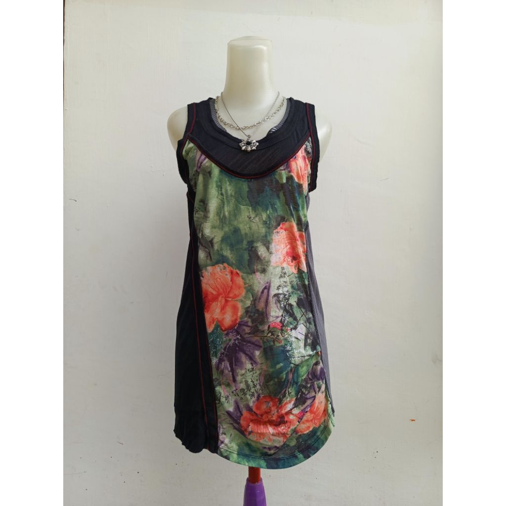 Sleeveless tankus