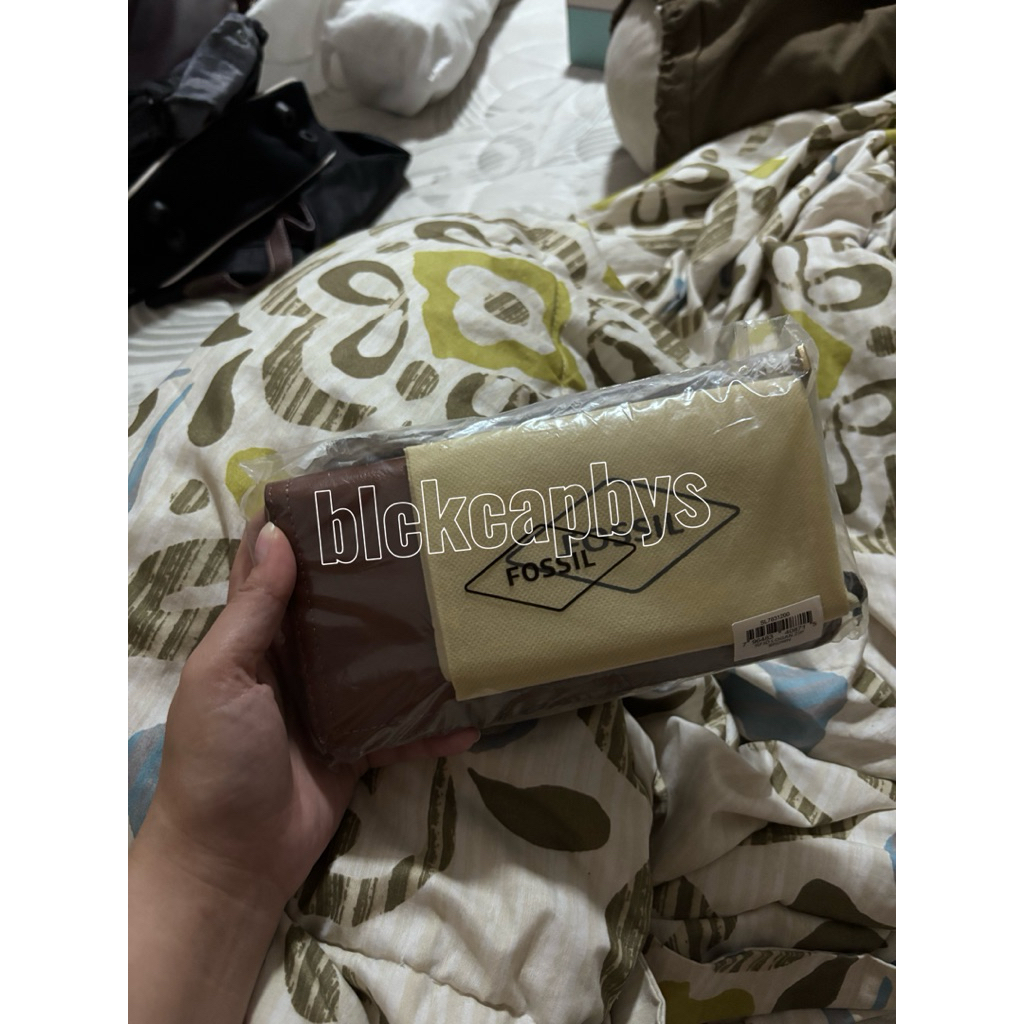 Logan RFID Zip Around Clutch Brown