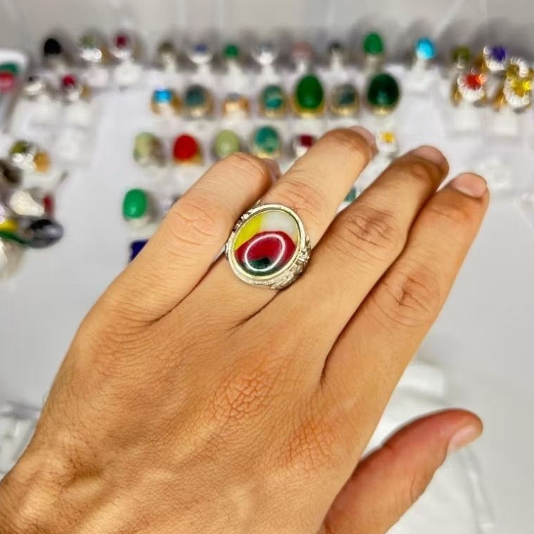 Batu akik pancawarna Ceko catam Crystal top colour