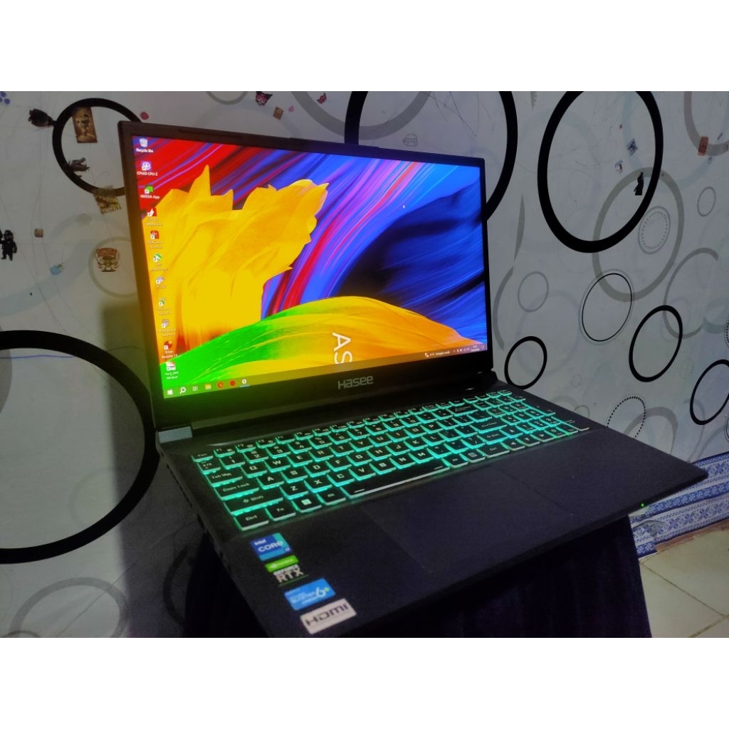 Laptop Gaming RTX 3060 Ram 16Gb SSD 512Gb Dual VGA mulus normal lancar
