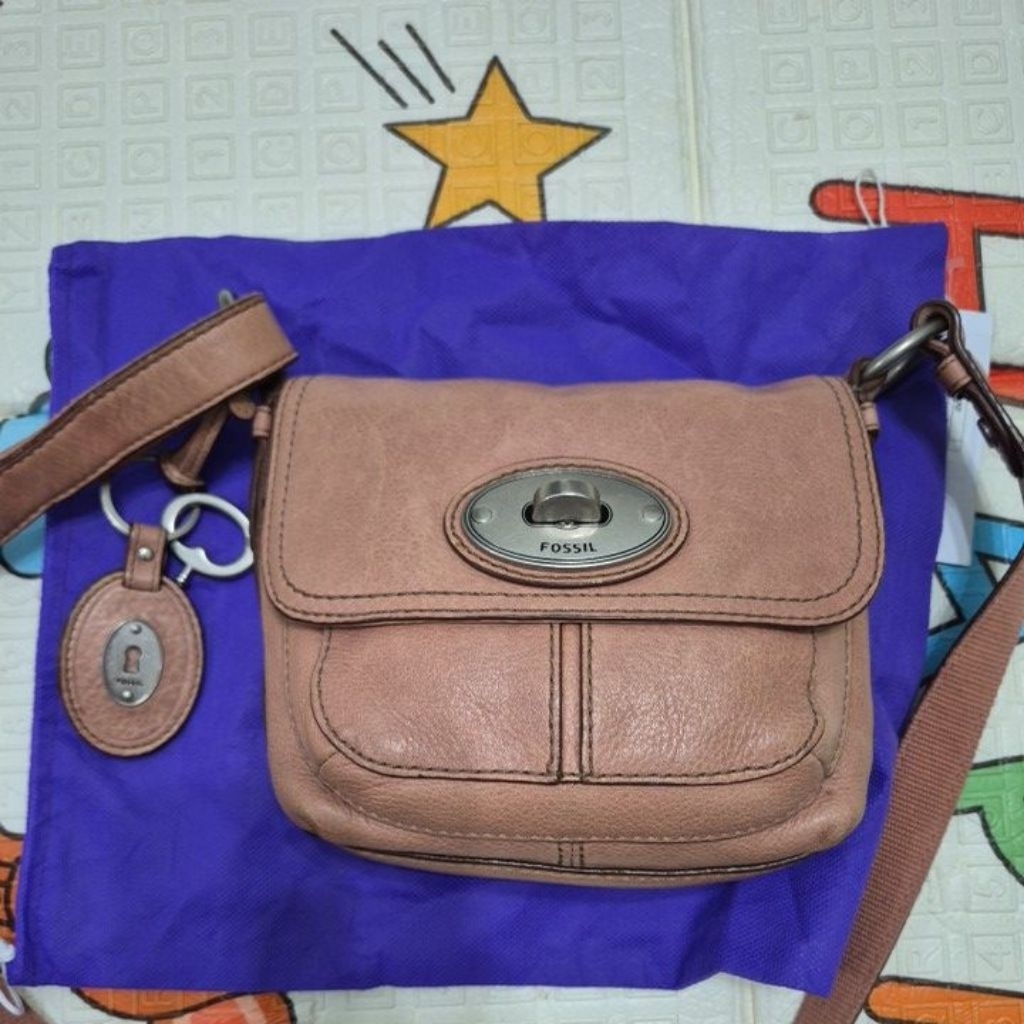 ocil f*ossil maddox crossbody
