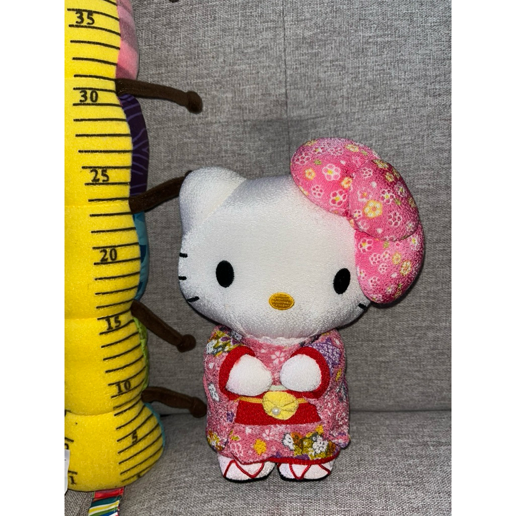 Boneka hello kitty kimono ori sanrio