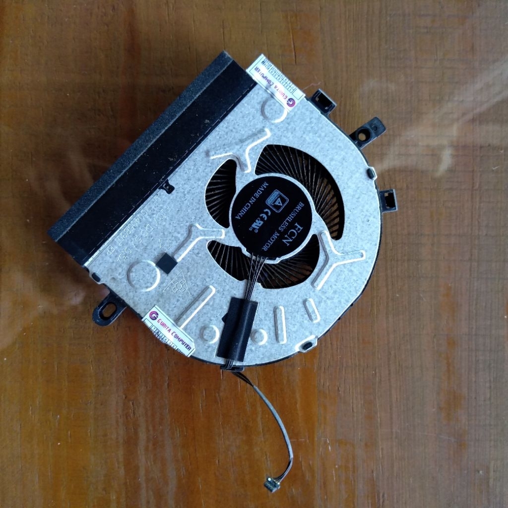 fan laptop lenovo yoga 520 14ikb