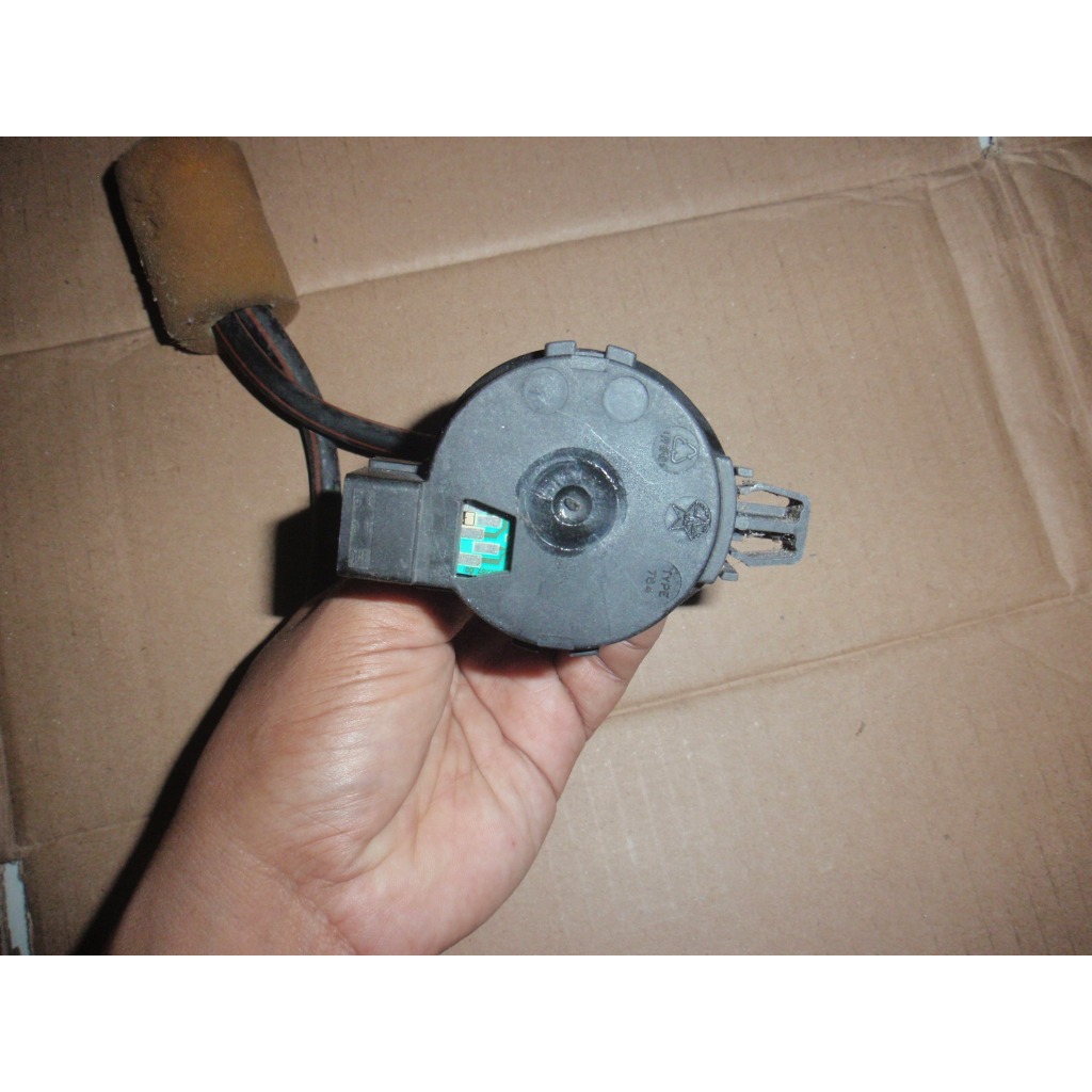 Analogic Water Level Mesin Cuci LUX Royal Front Load WH1092 WH 1092 Kapasitas 9.1kg