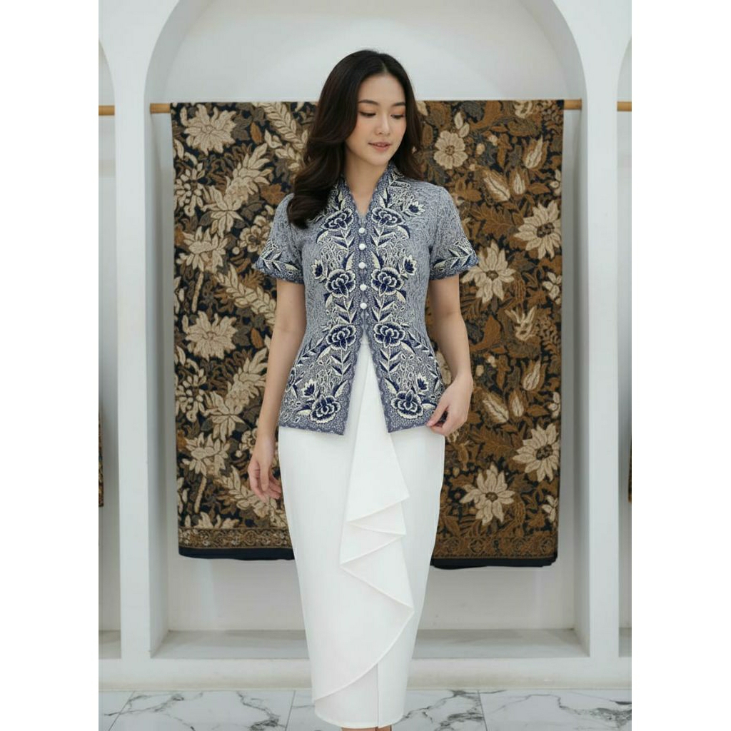 Kebaya Bordir Abu Rok Putih