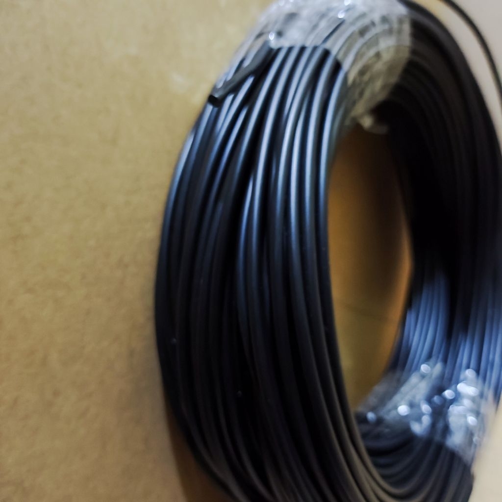 kawat las plastik hdpe warna putih dan hitam