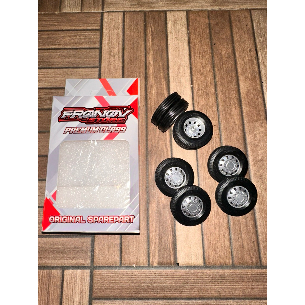 Ban Karet PRONOV Ragnar (TIDAK BELOK) 6 pcsuntuk Miniatur Bus RKC Tronton Terbaru