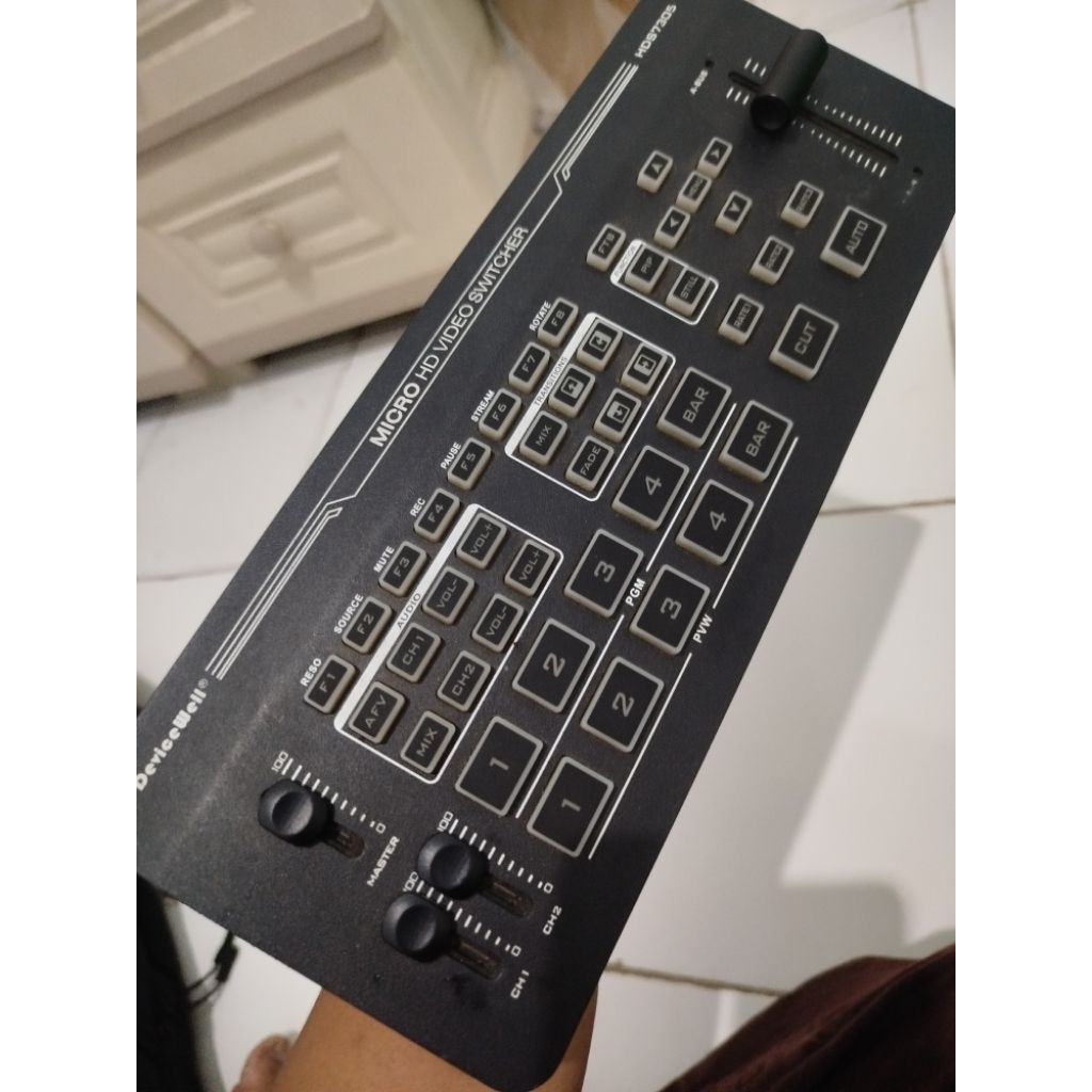 Switcher Devicewell HDS7305