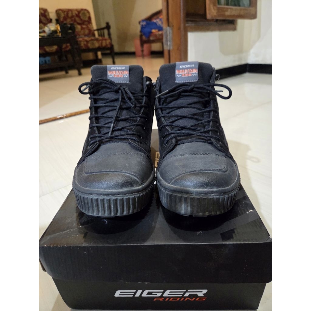 (Bekas) Sepatu Eiger Gaea Mid Cut 2.0 Riding