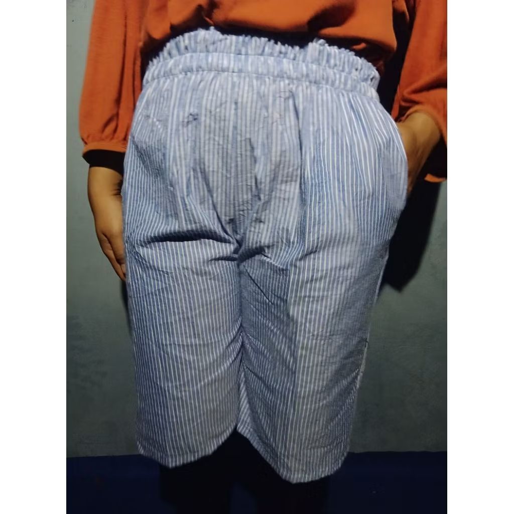 celana selutut / celana pendek harian / celana motif wanita / celana remaja