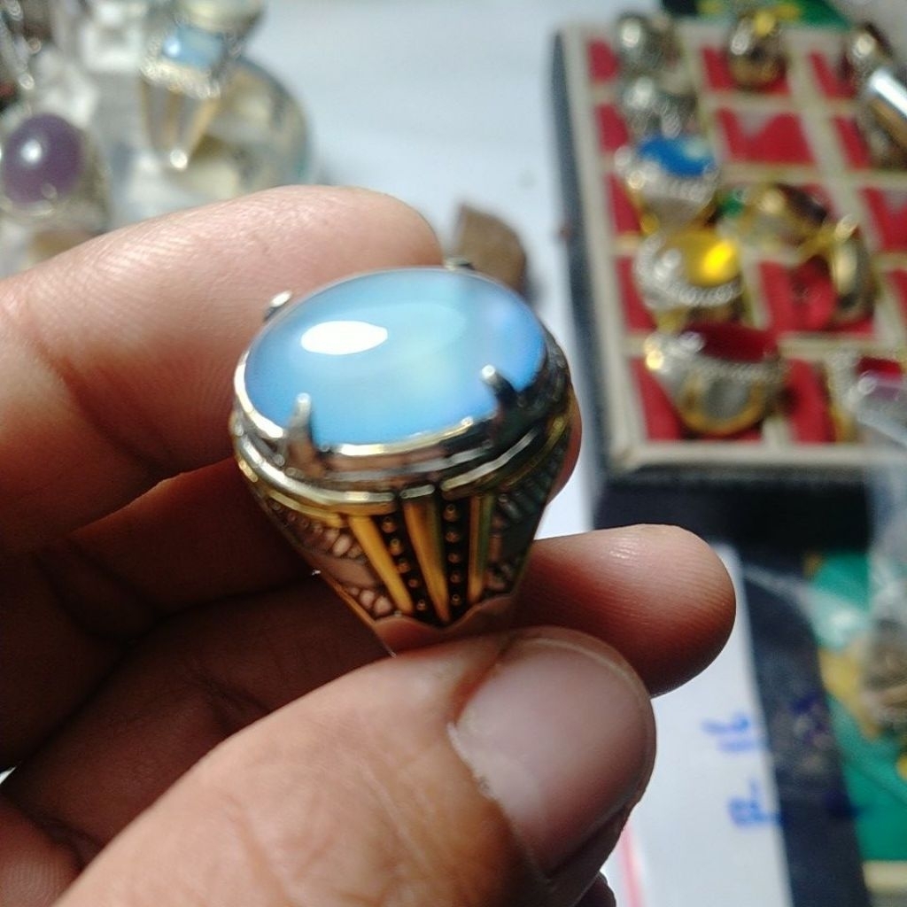 cincin batu alam pacitan