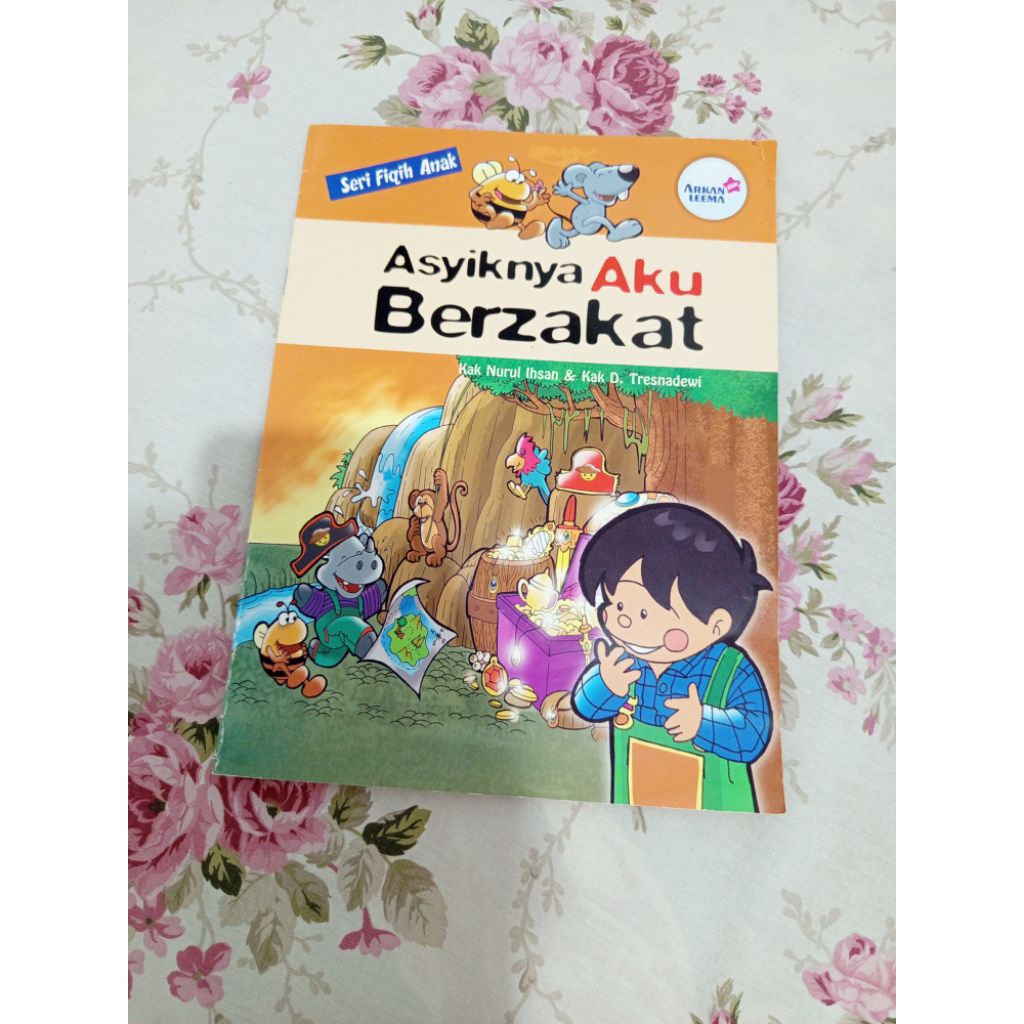 (PRELOVED BUKU CERITA ANAK LANGKA) Asyiknya aku berzakat. Buku seri fiqih anak dari sygma