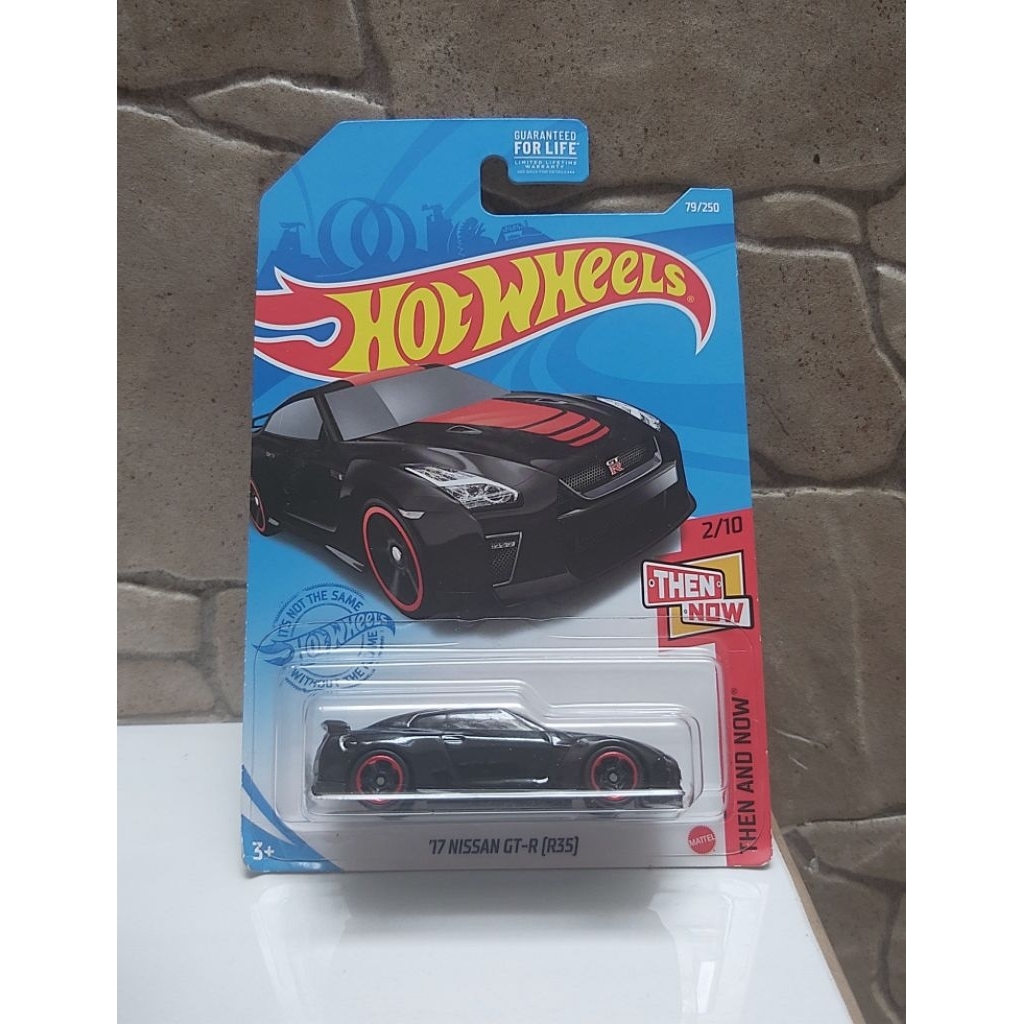 Hotwheels 17 Nissan GT-R R35 Red Kroger Exclusive (black) Rare 2021 Free Protector