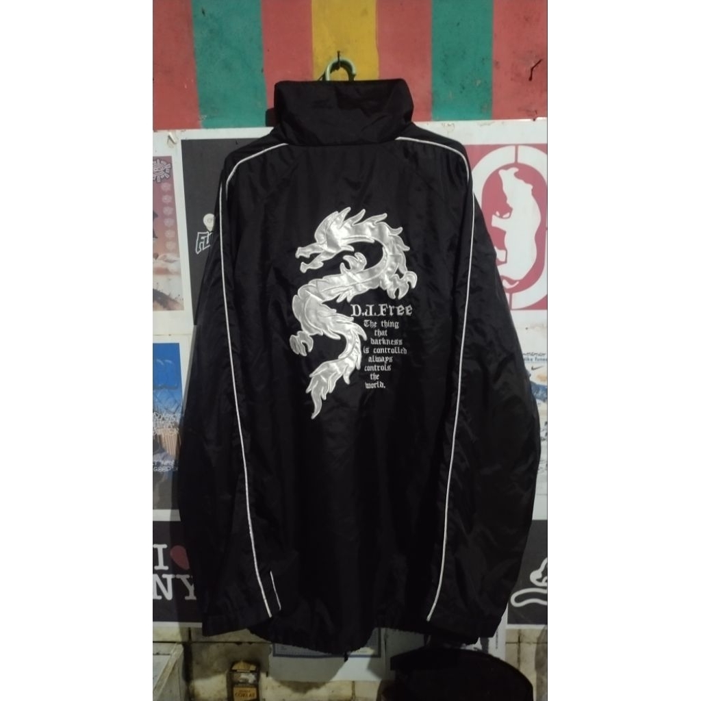 windbreakers dj free