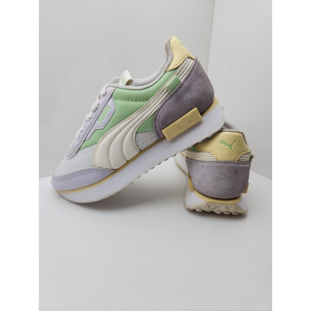 Sepatu Sneakers PUMA FUTURE RIDER PASTEL WN'S PUMA WHITE-SPRING LAVENDER