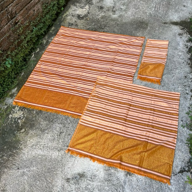 SET COUPLE ENDEK SESEH TUMPAL BENANG EMAS SAPUT+KAMEN+SELENDANG