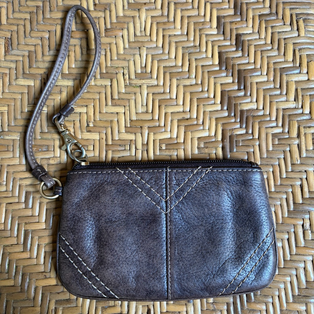 Preloved Fssil Wristlet Espresso