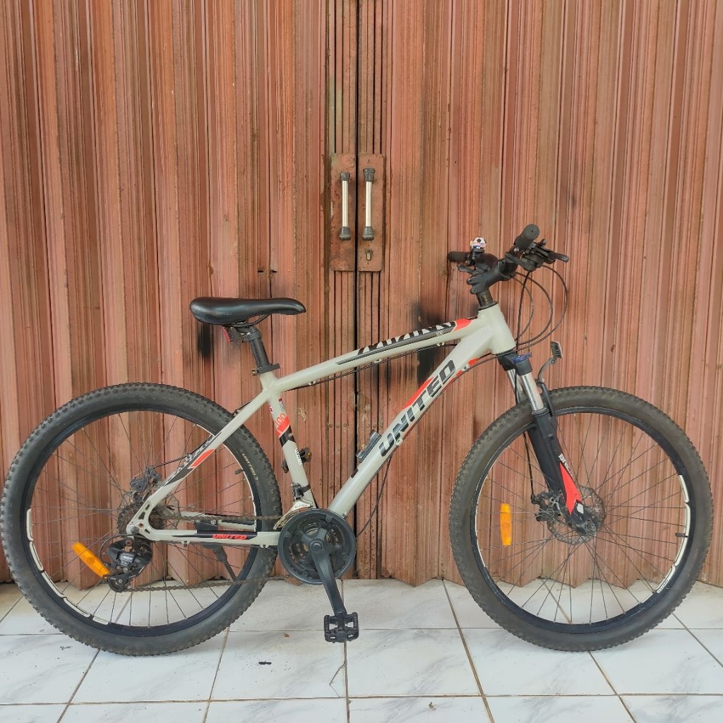 Sepeda Gunung United Miami 1.00 ukuran 26