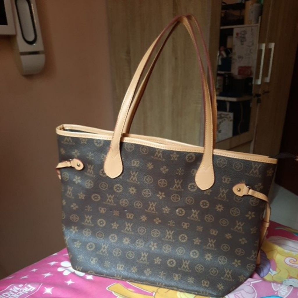 Preloved tote bag ala Lv