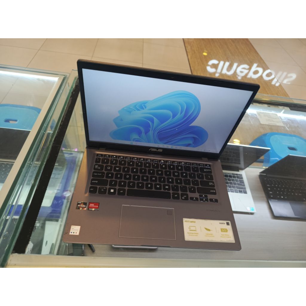 Laptop ASUS VivoBook X415DAP | AMD Ryzen 3 3250u | RAM 8GB | SSD 512GB |14" FHD | Windows 11 -Second