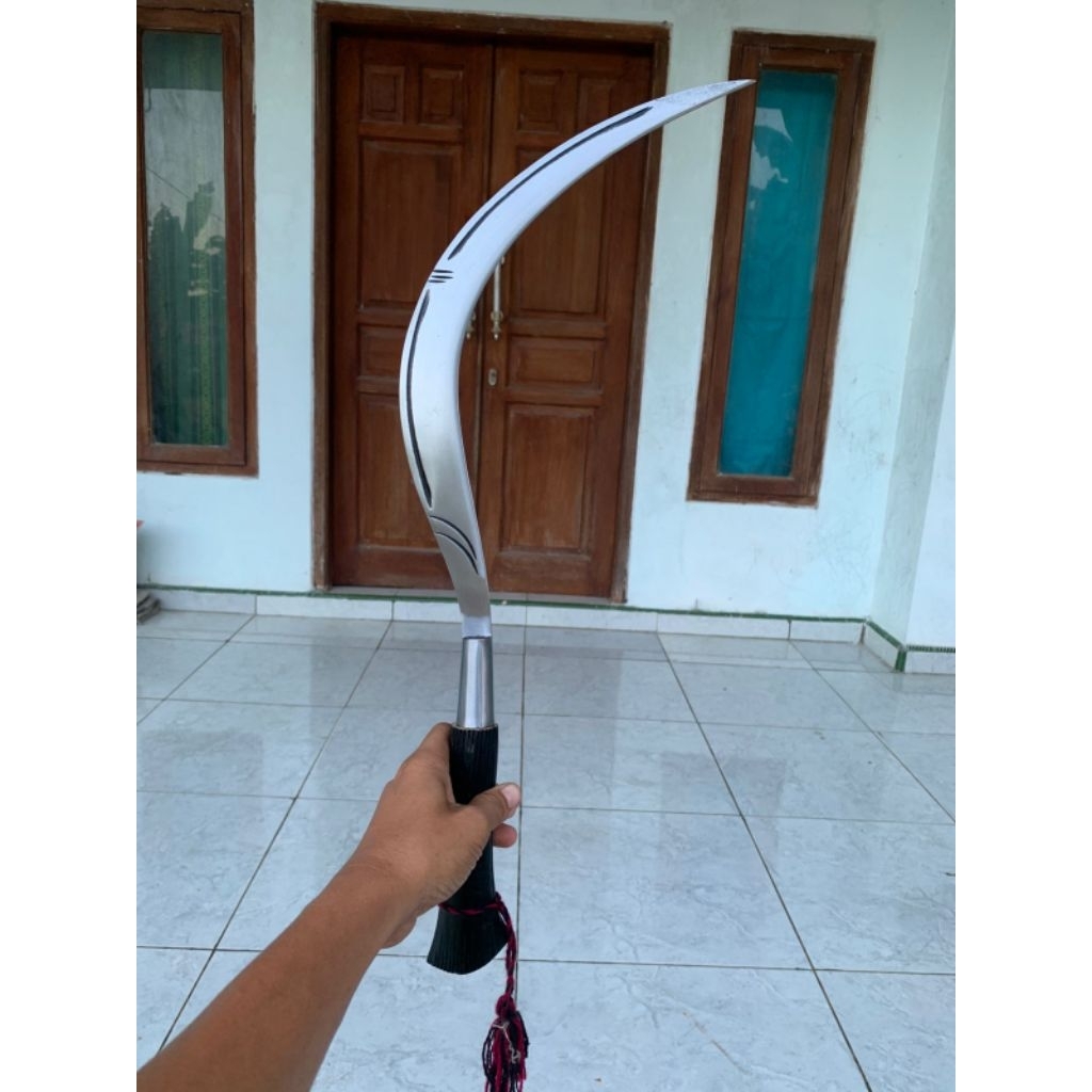 arit Madura, hiasan dinding