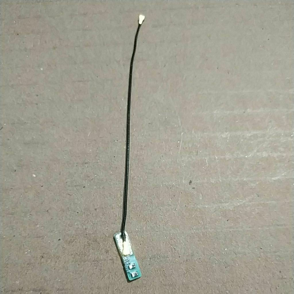 Kabel bekas Sharp Aquos V Sh-C02